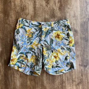 Old Navy Everyday Shorts Mid-rise